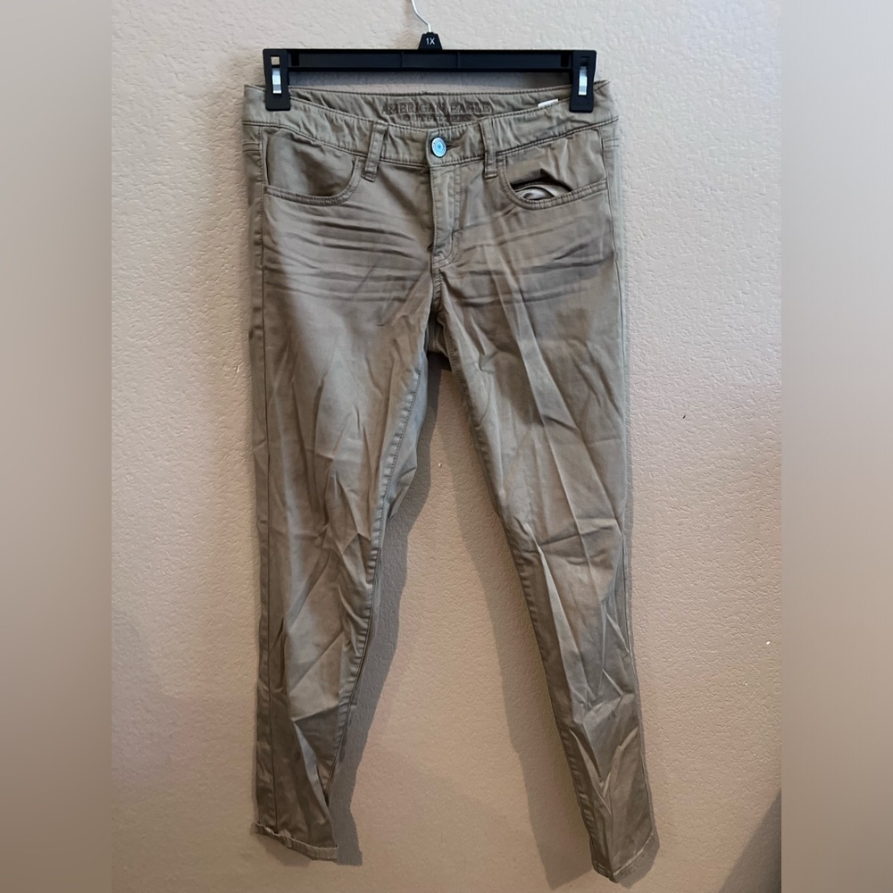 American Eagle Outfitters Khaki Pants